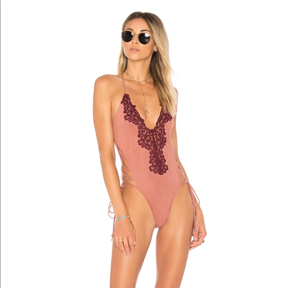 Blue Life Soleil One Piece